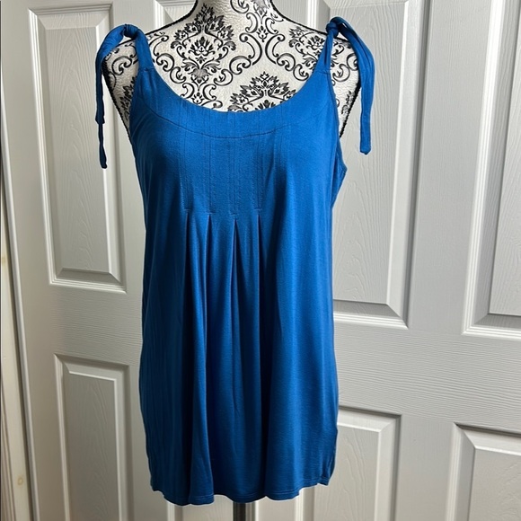 Cable & Gauge Blue Sleeveless Top with Tie Straps M - Picture 1 of 6